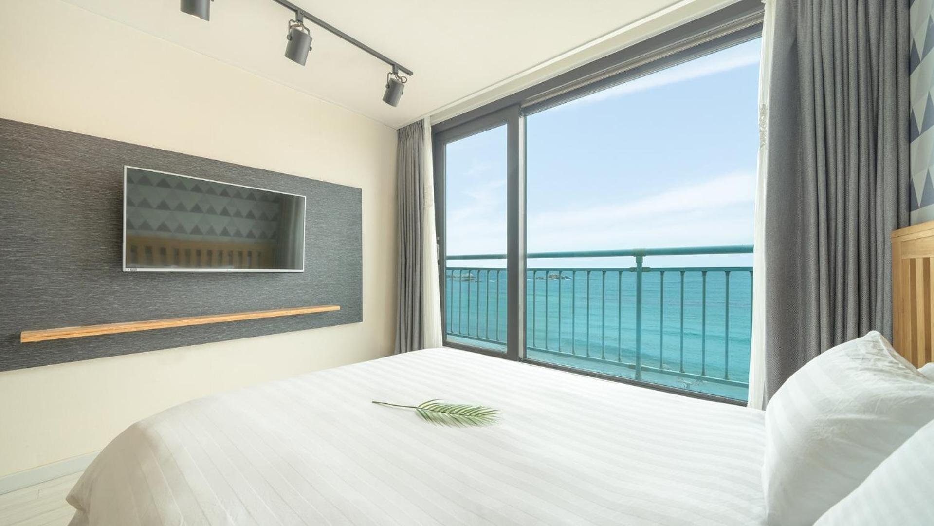 Goseong Littlesquare Oceanview Pension ห้อง รูปภาพ