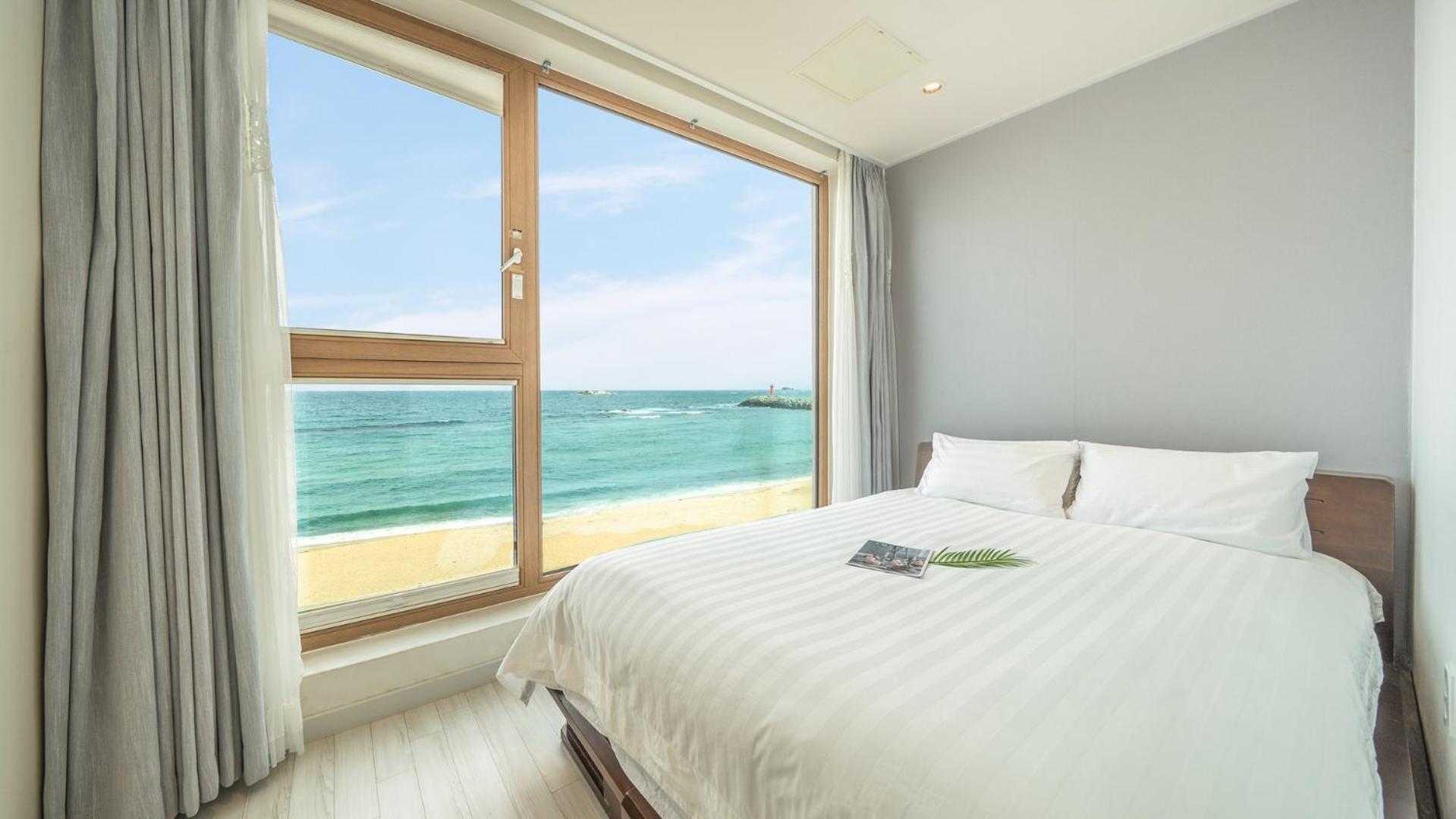 Goseong Littlesquare Oceanview Pension ห้อง รูปภาพ