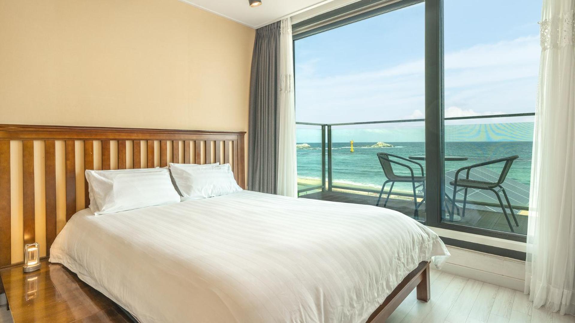 Goseong Littlesquare Oceanview Pension ห้อง รูปภาพ